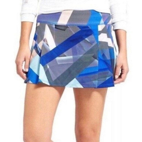 Athleta Blue Electric Geo Sport Skirt Skort Size Small - Picture 2 of 6